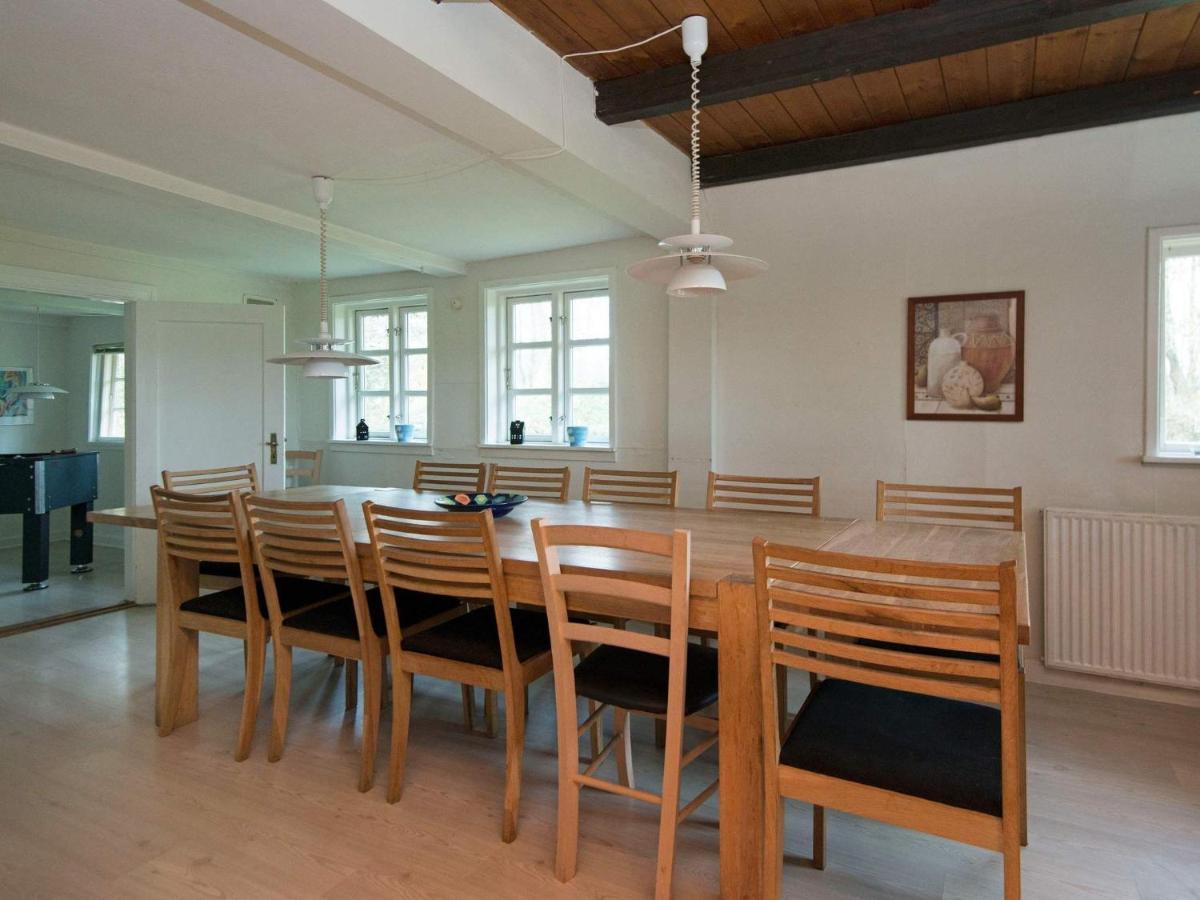 15 Person Holiday Home In Hundslund المظهر الخارجي الصورة